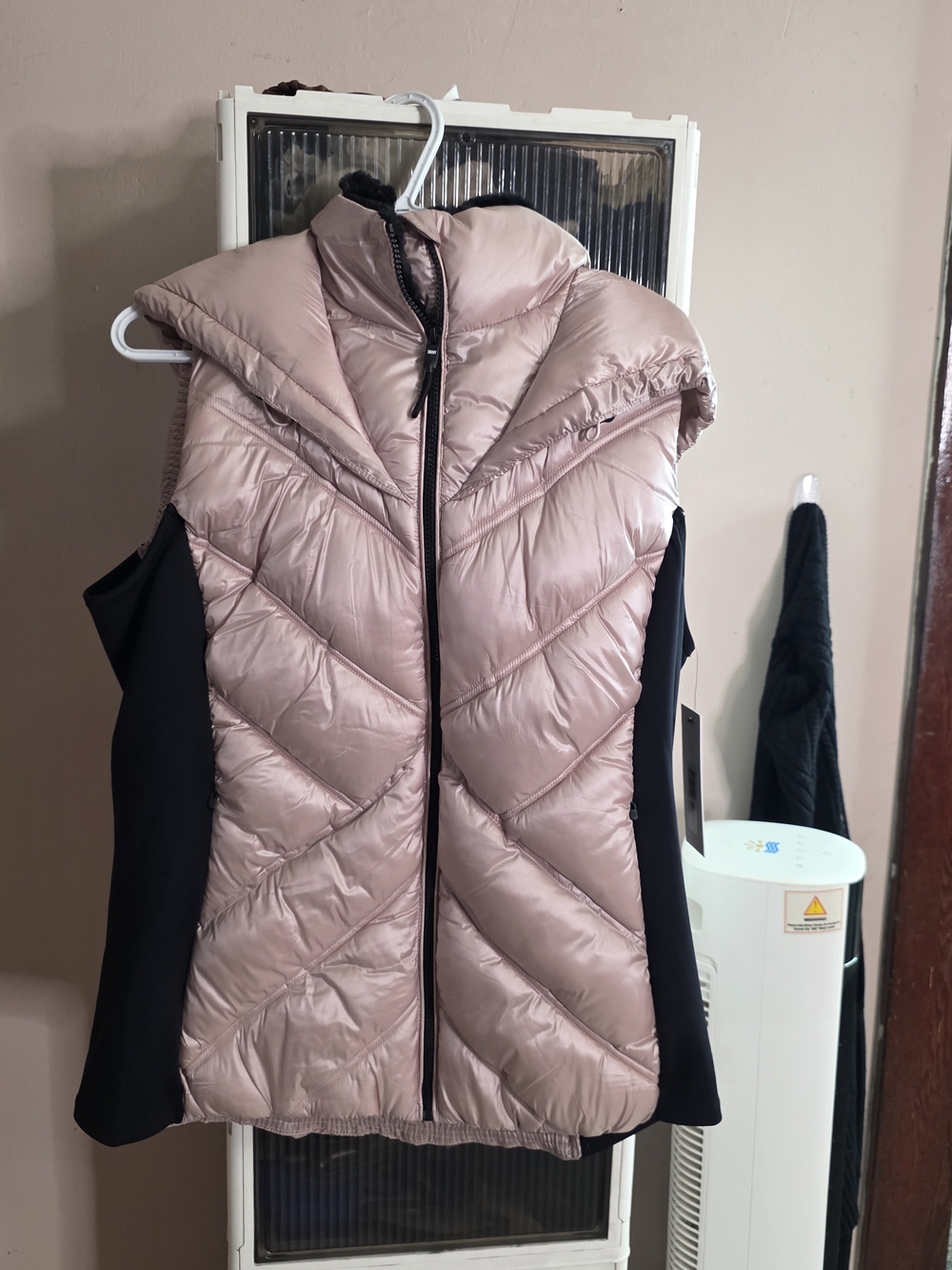 DKNY Quilted Puffer Vest in Blush and Black